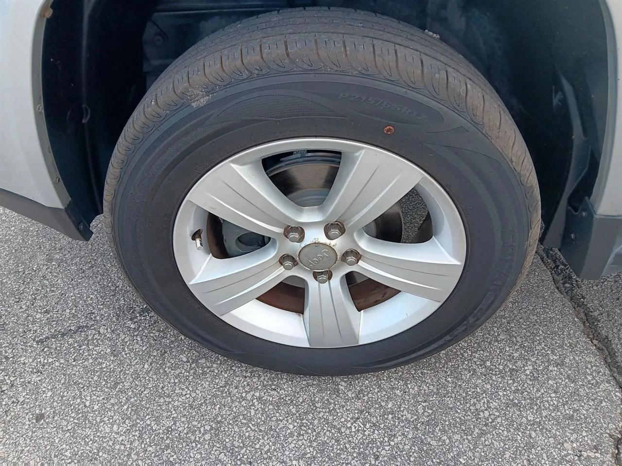 Jeep Compass Sport 4WD 2012