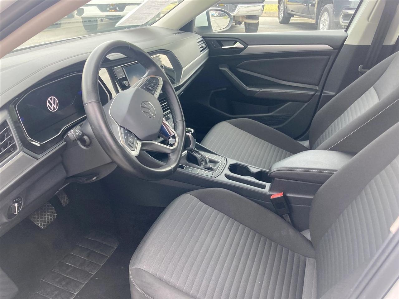 Volkswagen Jetta S 2024