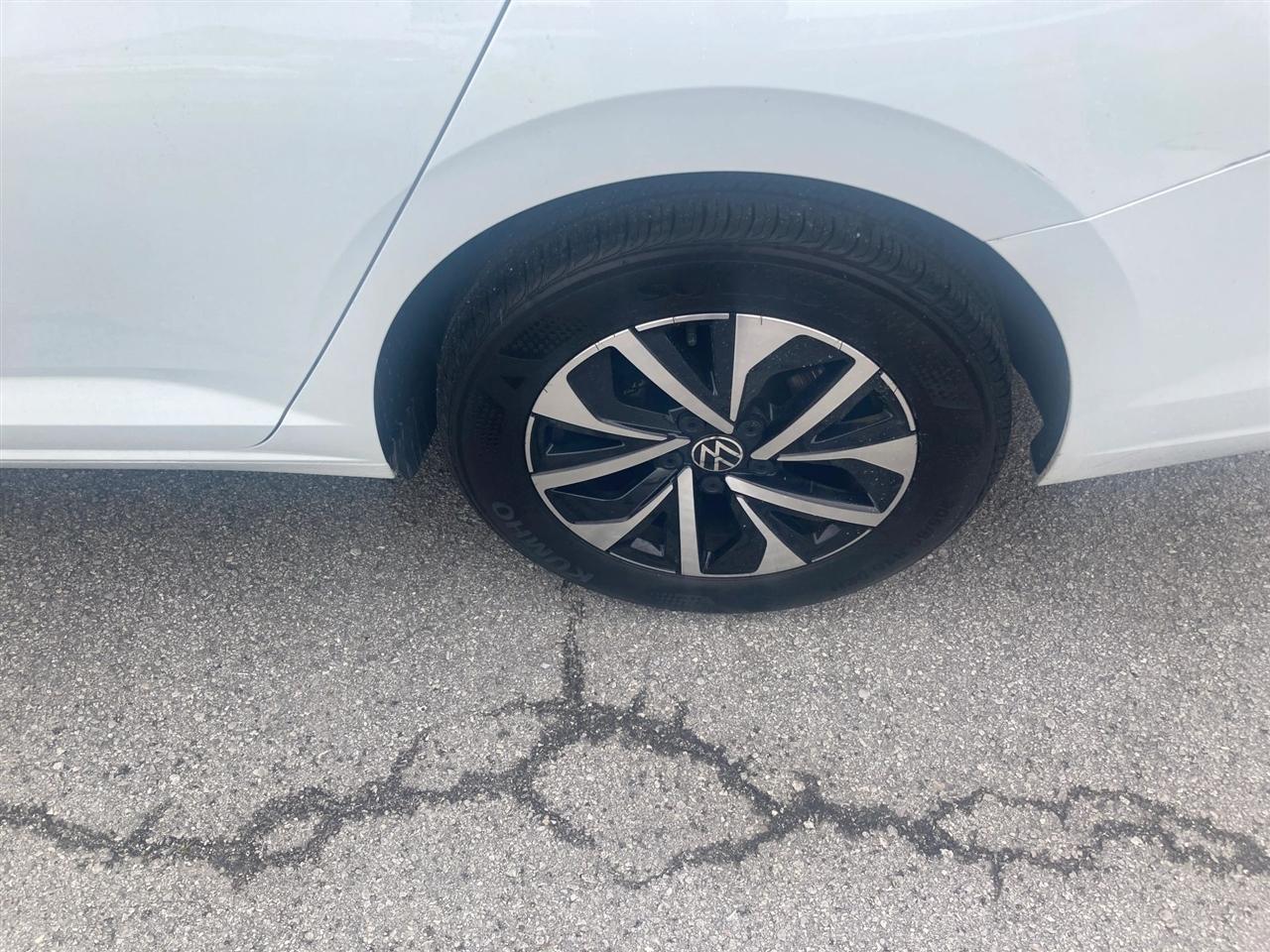 Volkswagen Jetta S 2024