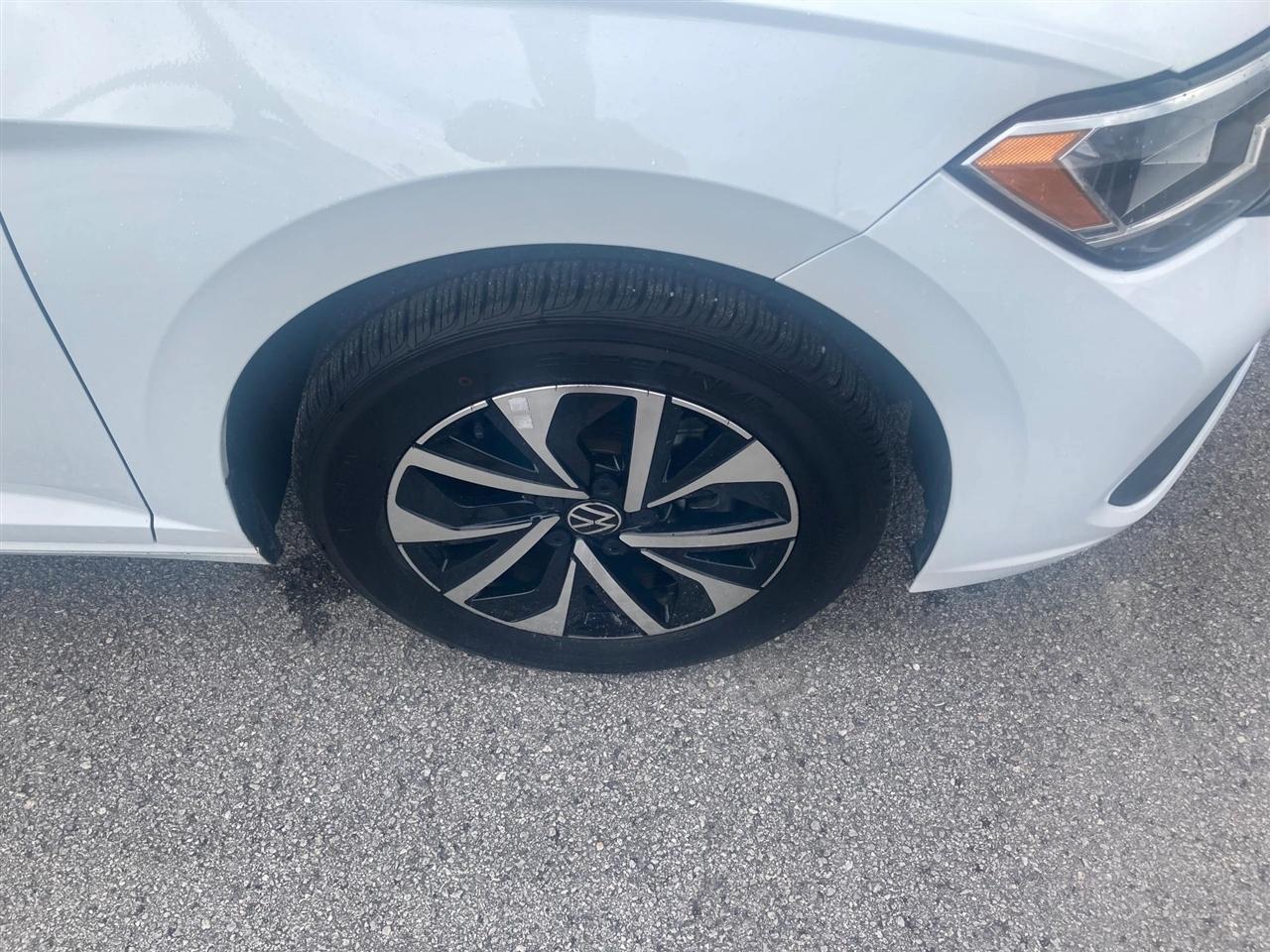 Volkswagen Jetta S 2024