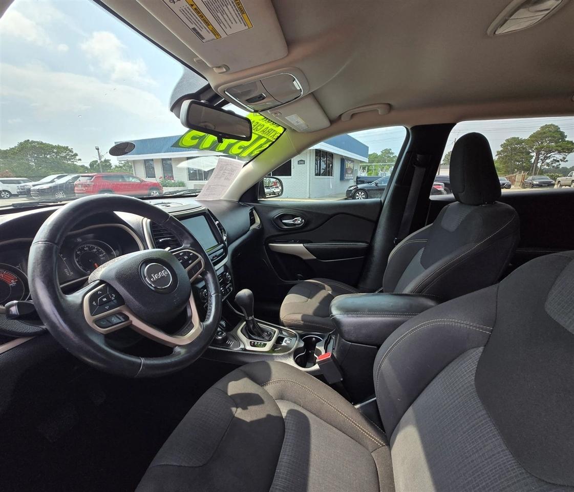 Jeep Cherokee Latitude 4WD 2017