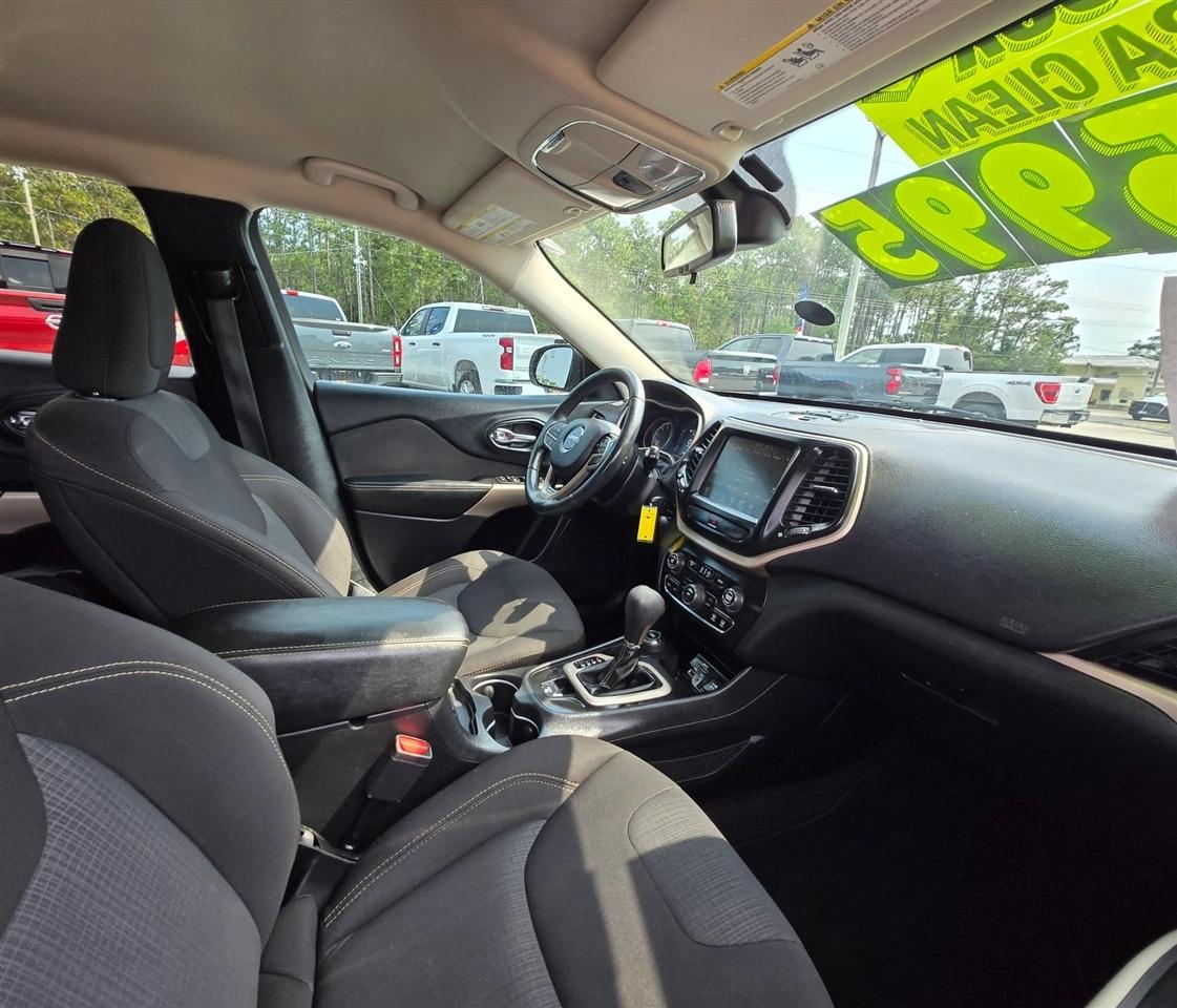 Jeep Cherokee Latitude 4WD 2017