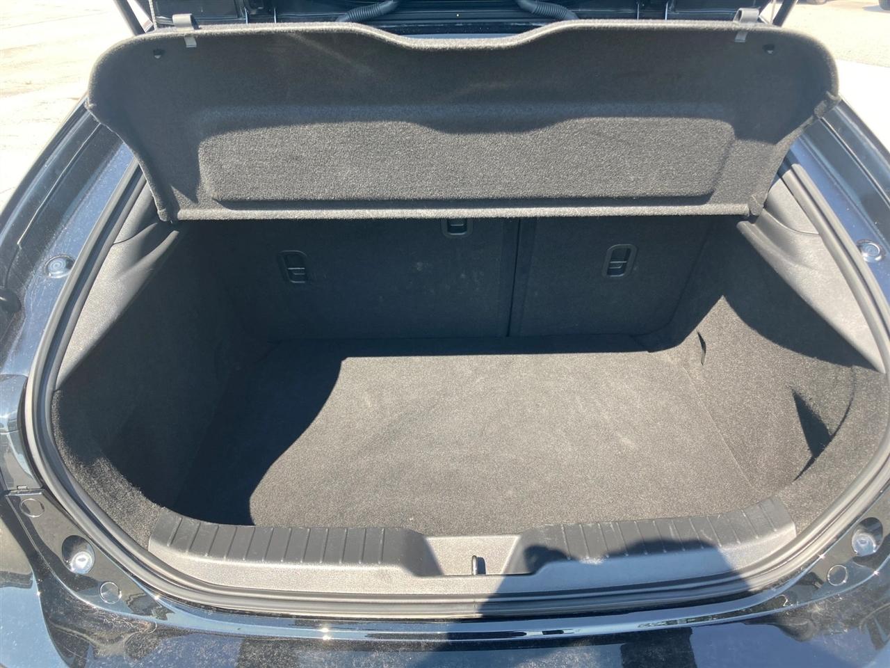 Mazda MAZDA3 2.5 S Select Sport Hatchback 2025