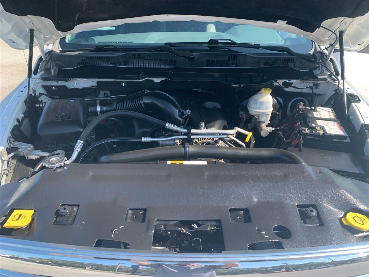 RAM 1500 Classic Tradesman Crew Cab LWB 4WD 2019