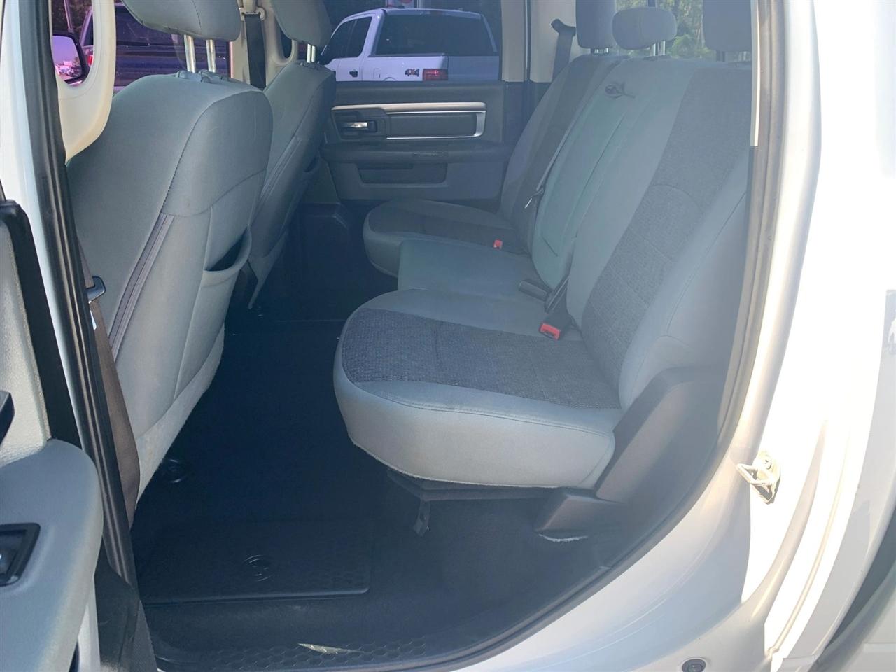 RAM 1500 Classic Tradesman Crew Cab LWB 4WD 2019