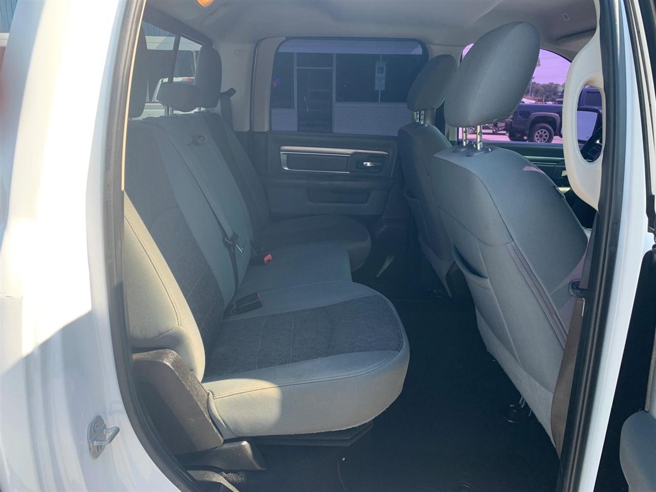 RAM 1500 Classic Tradesman Crew Cab LWB 4WD 2019