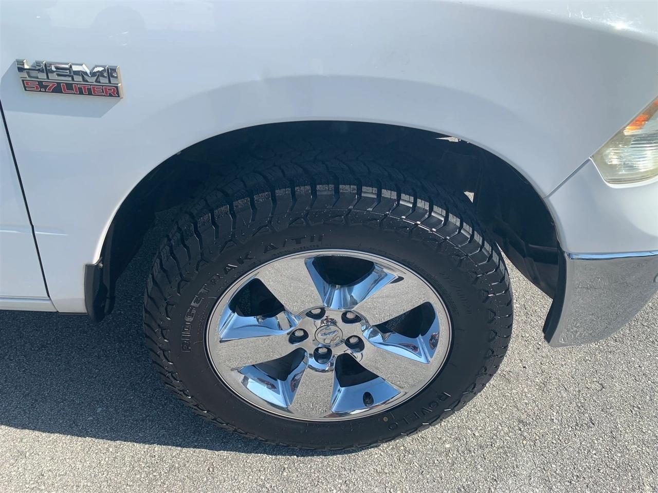 RAM 1500 Classic Tradesman Crew Cab LWB 4WD 2019