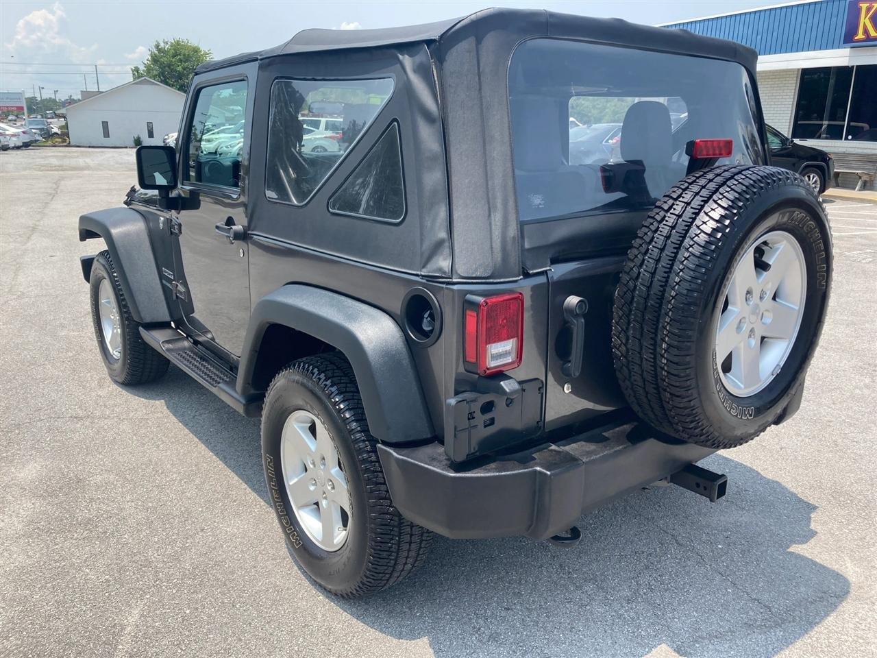 Jeep Wrangler Sport 4WD 2017