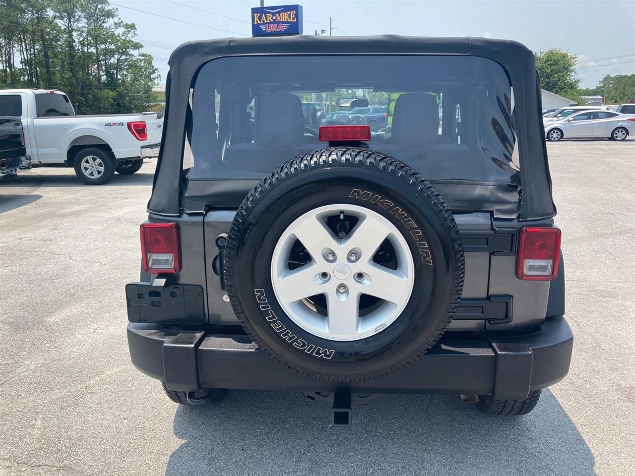 Jeep Wrangler Sport 4WD 2017