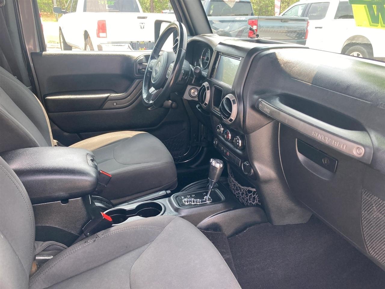 Jeep Wrangler Sport 4WD 2017