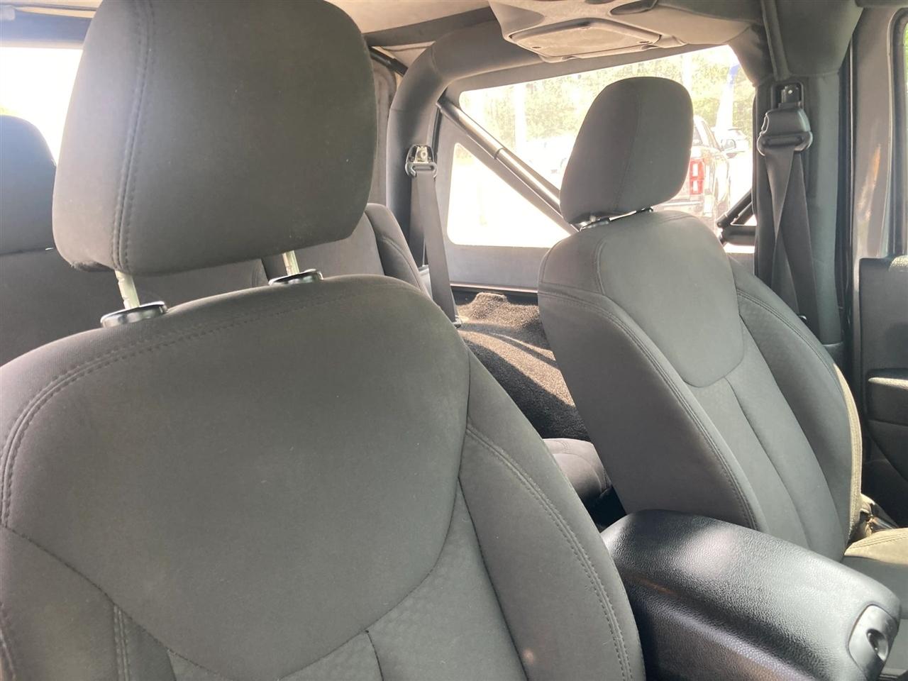 Jeep Wrangler Sport 4WD 2017