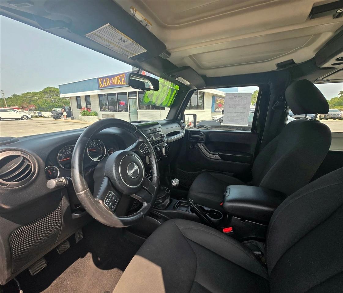 Jeep Wrangler Sport 4WD 2016