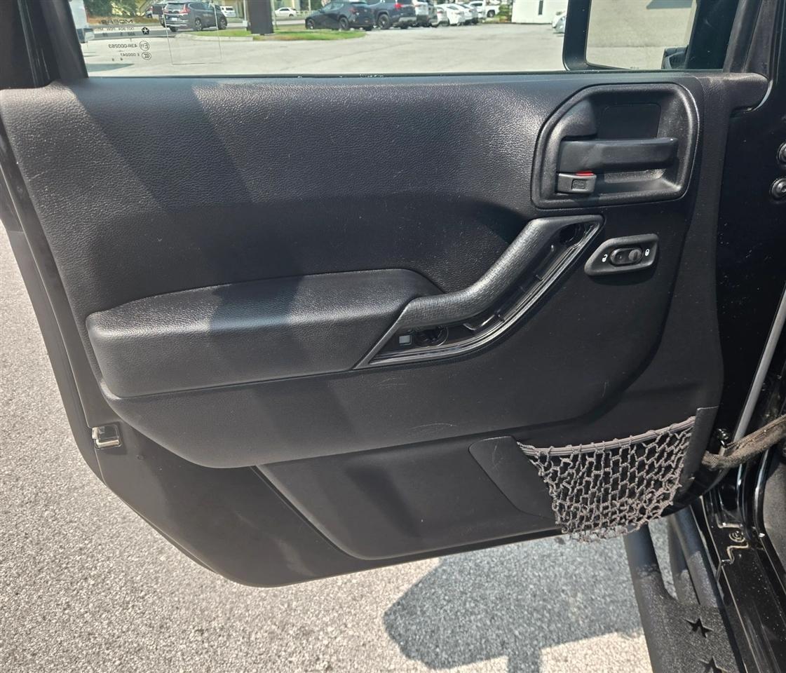 Jeep Wrangler Sport 4WD 2016