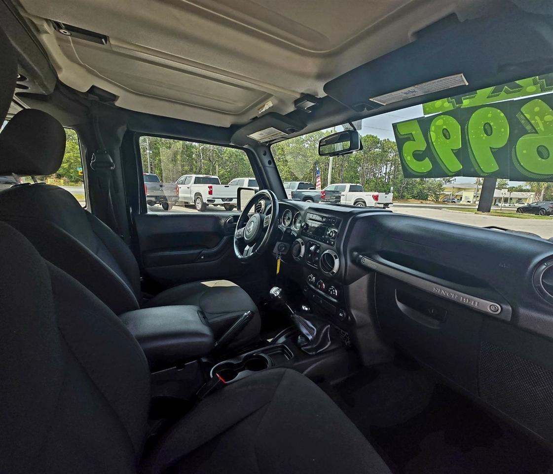 Jeep Wrangler Sport 4WD 2016