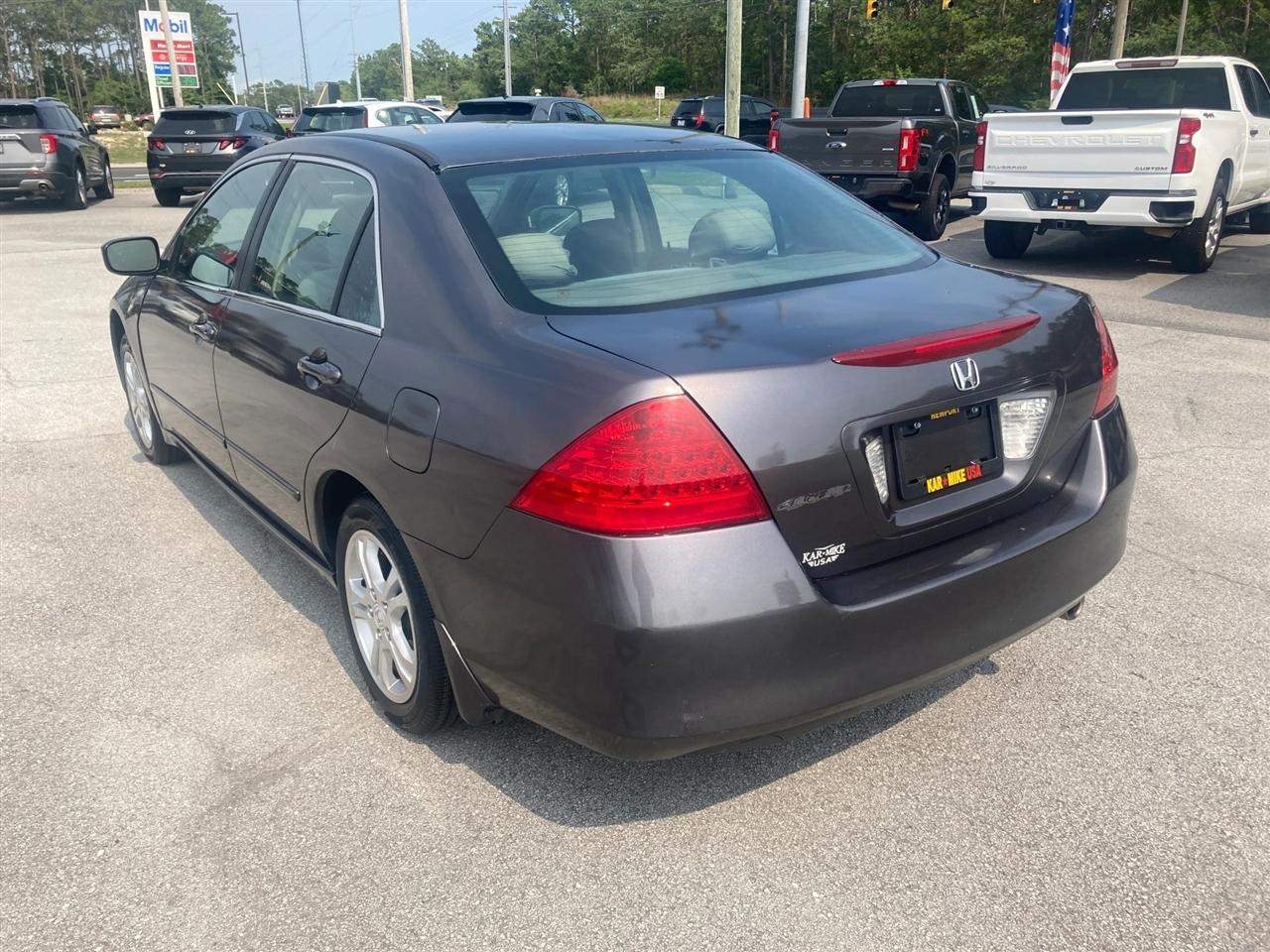 Honda Accord LX SE Sedan AT 2007