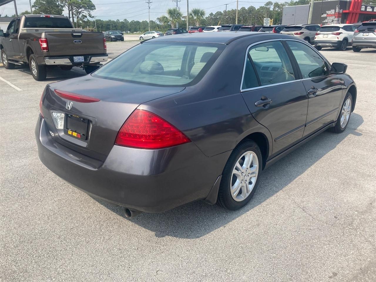 Honda Accord LX SE Sedan AT 2007