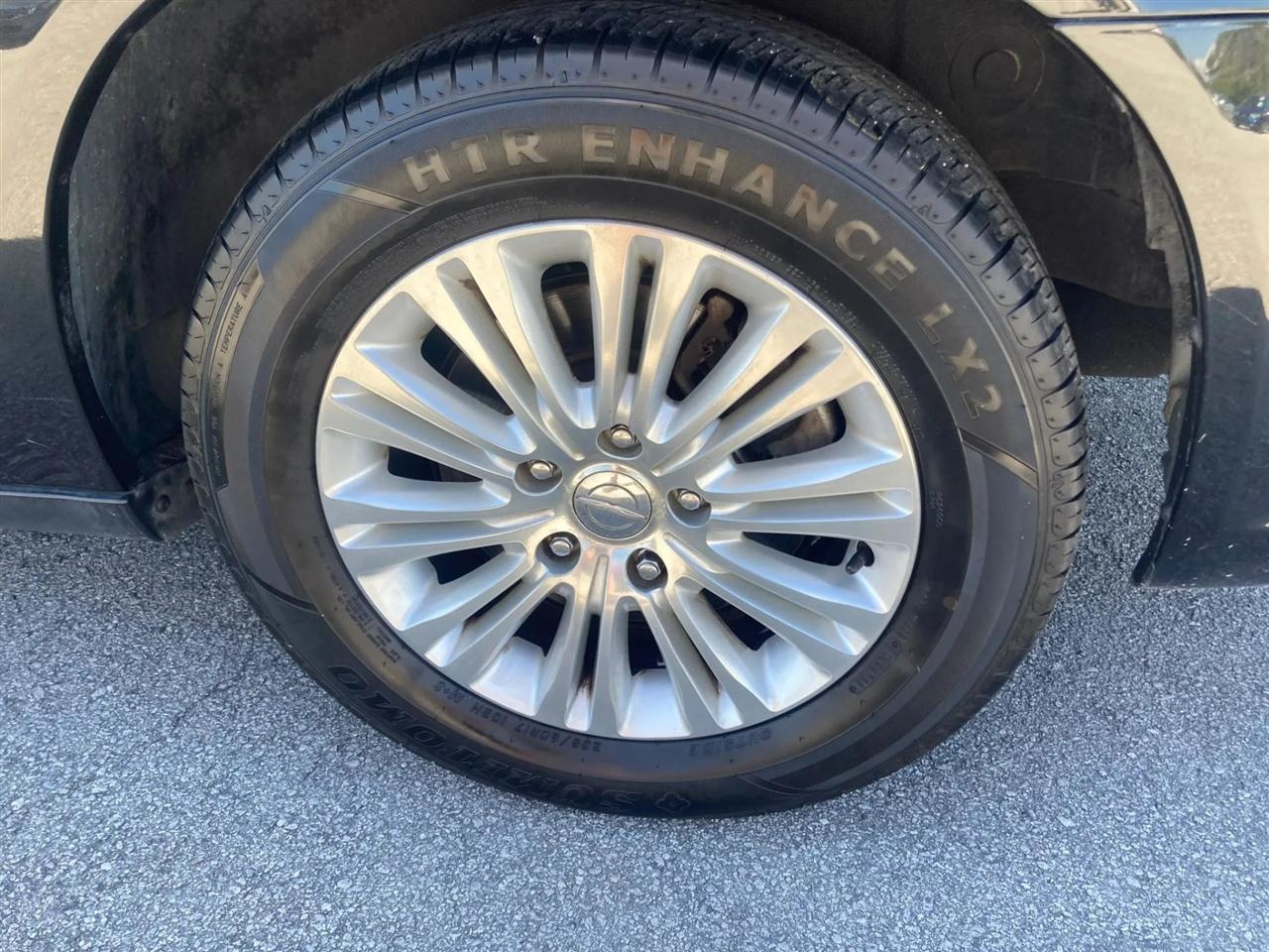 Chrysler Town & Country Touring-L 2013