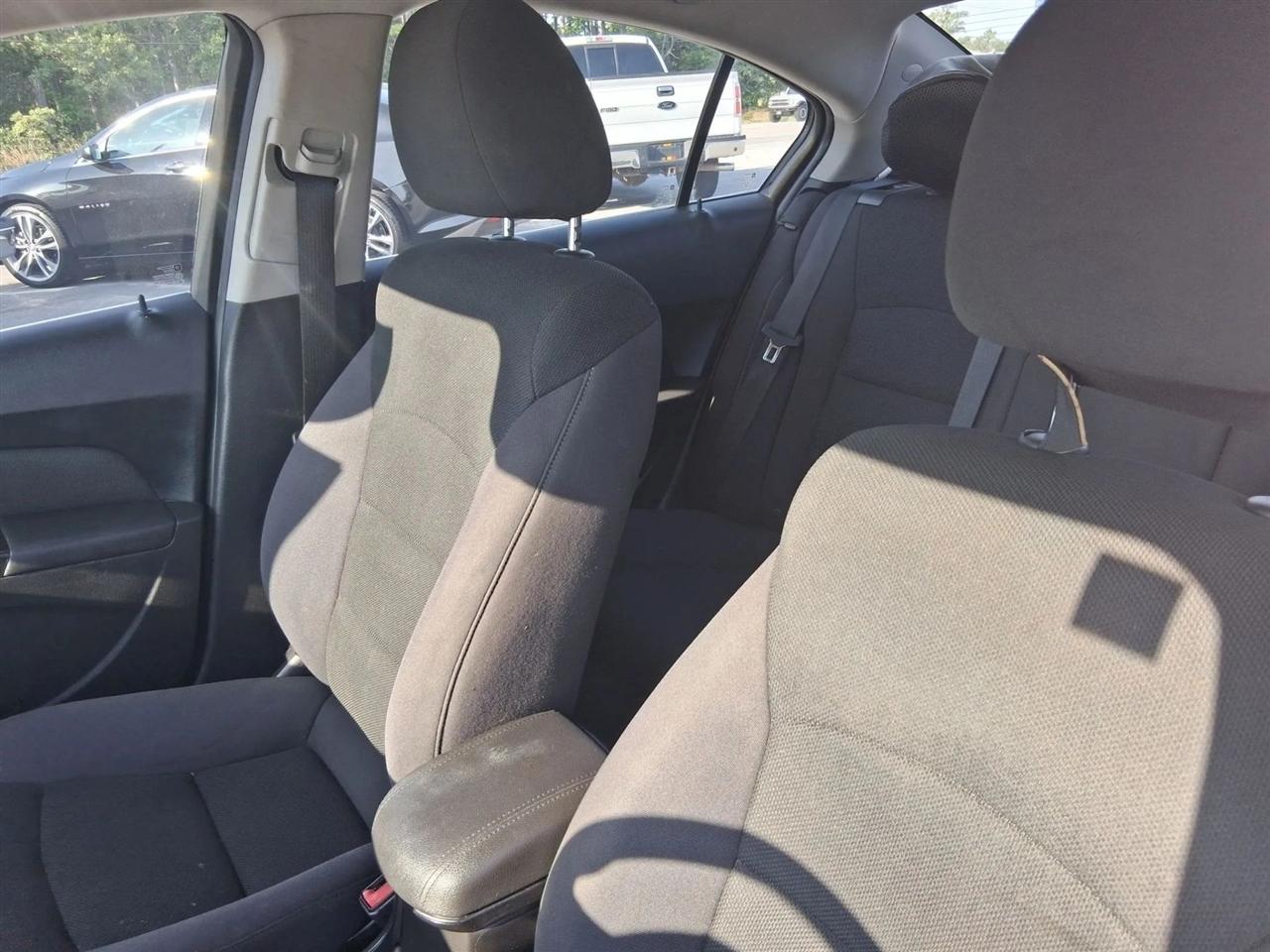 Chevrolet Cruze 1LT 2012