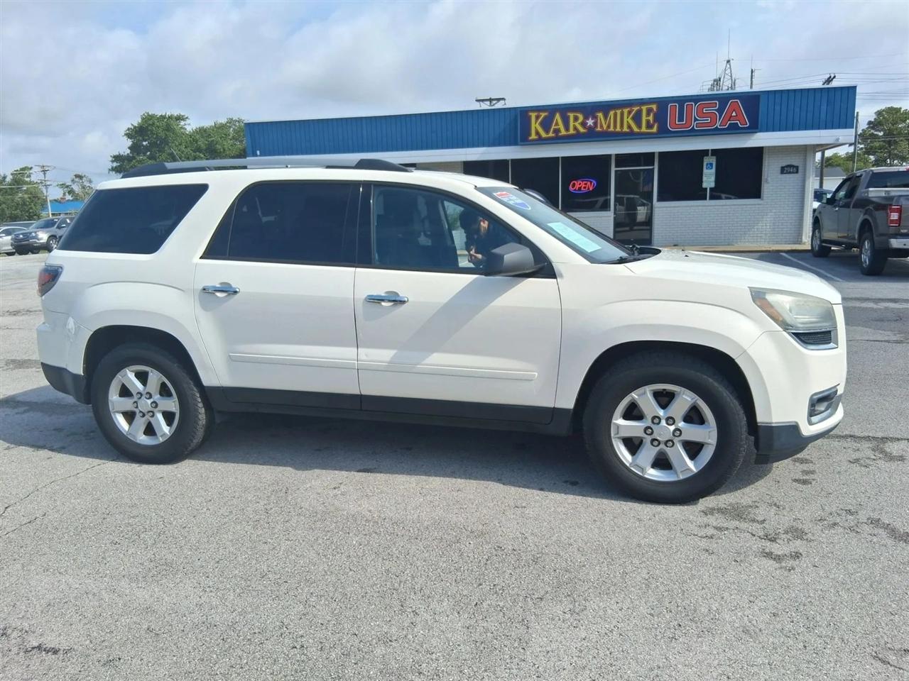 GMC Acadia SLE-2 AWD 2015