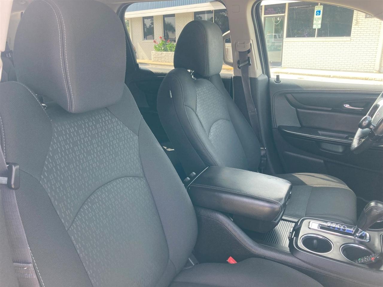 GMC Acadia SLE-2 AWD 2015