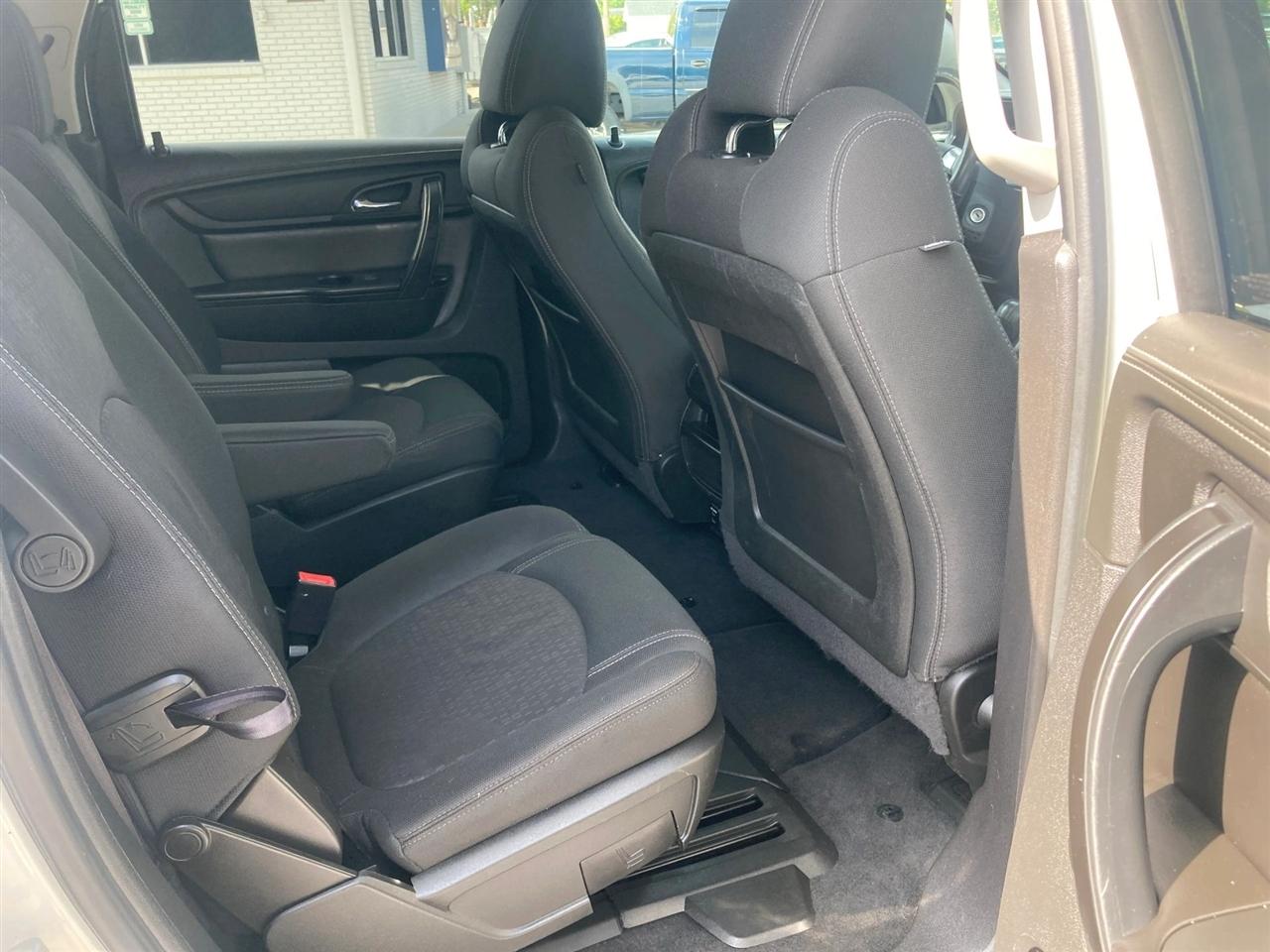 GMC Acadia SLE-2 AWD 2015