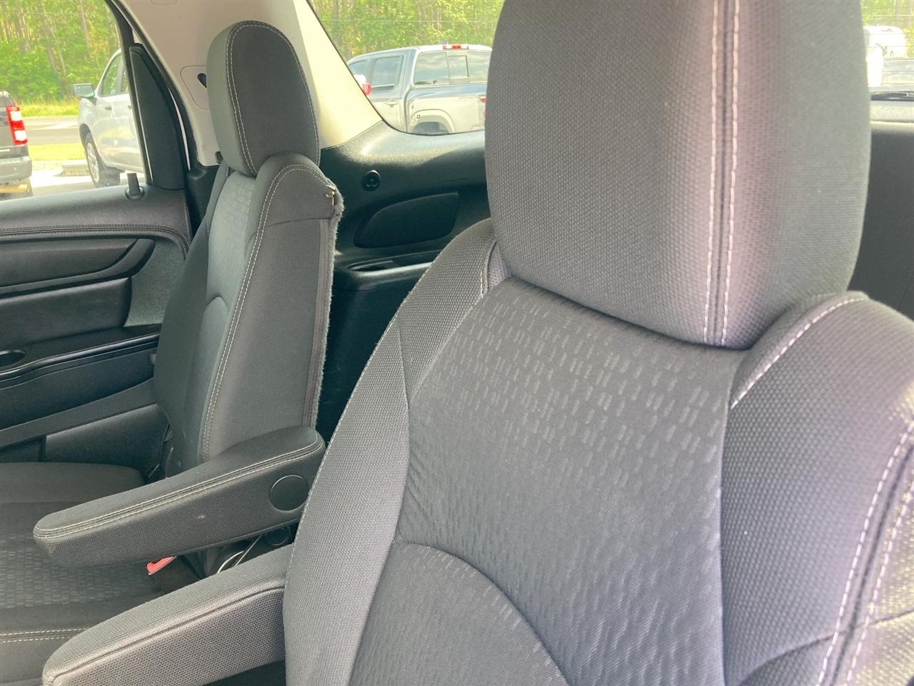 GMC Acadia SLE-2 AWD 2015