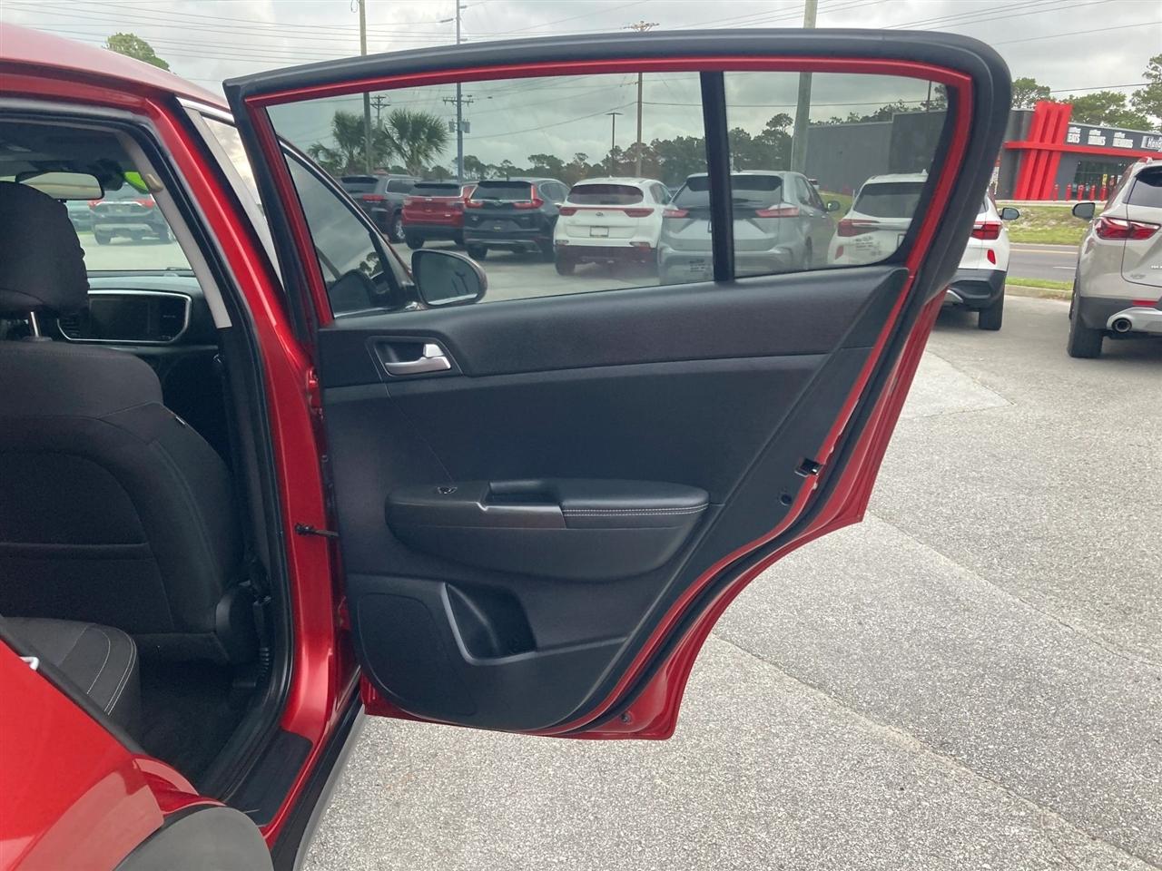 Kia Sportage LX FWD 2020