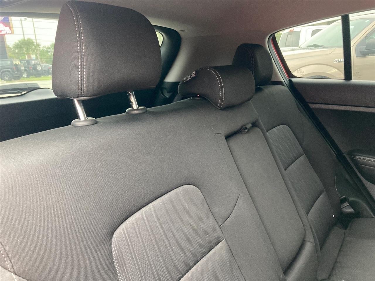 Kia Sportage LX FWD 2020