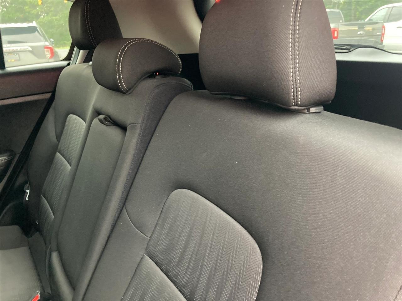 Kia Sportage LX FWD 2020