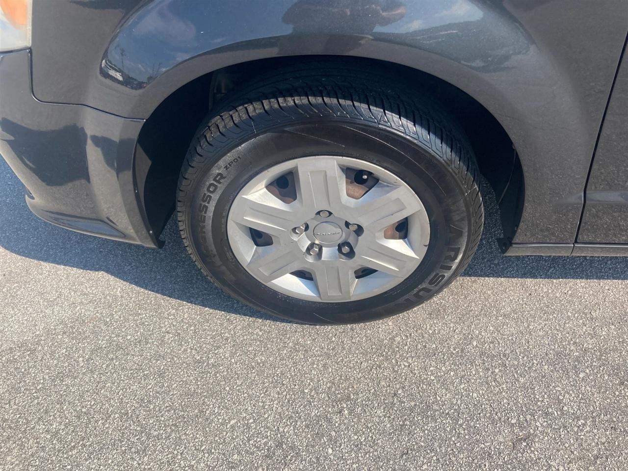 Dodge Grand Caravan SE 2012