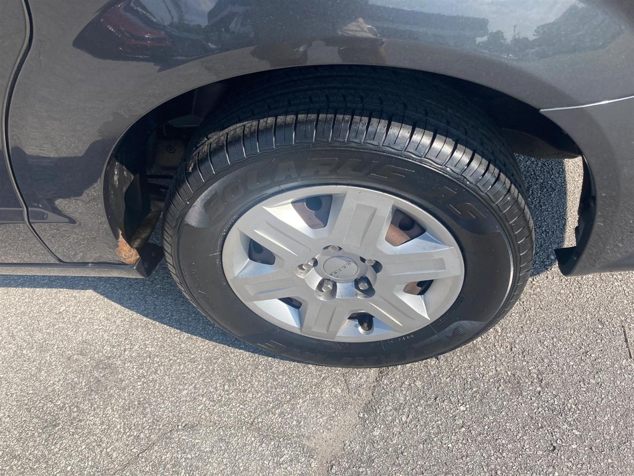 Dodge Grand Caravan SE 2012