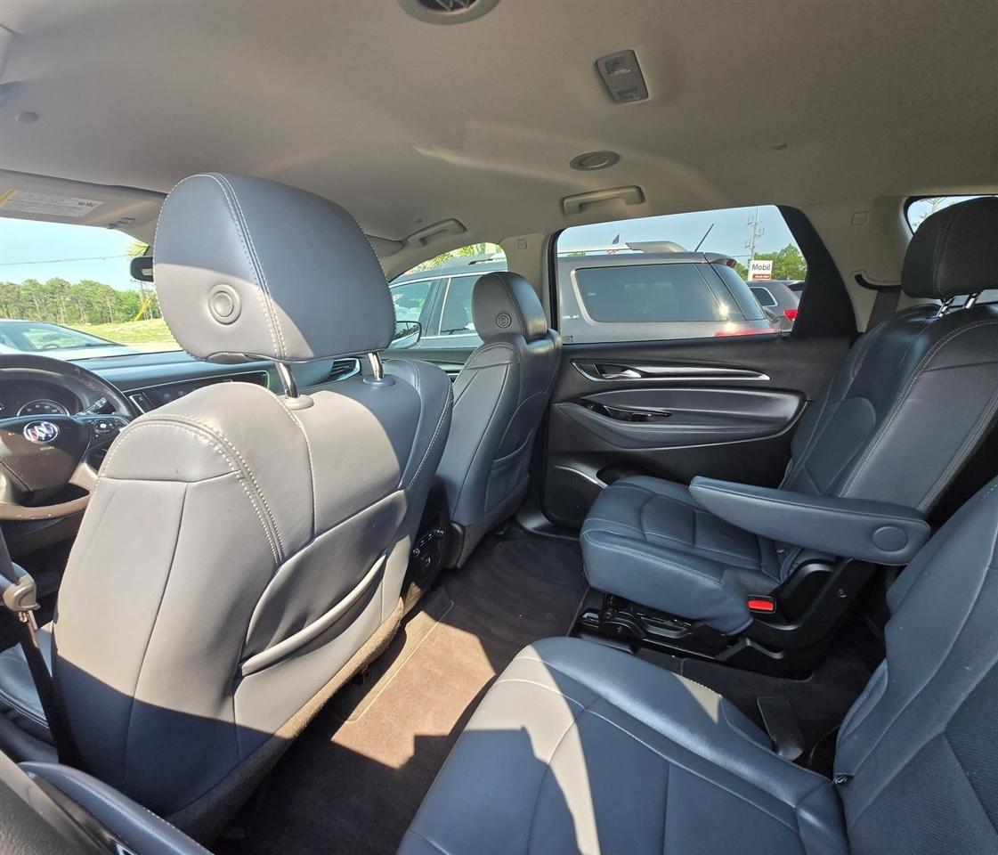 Buick Enclave Essence FWD 2020