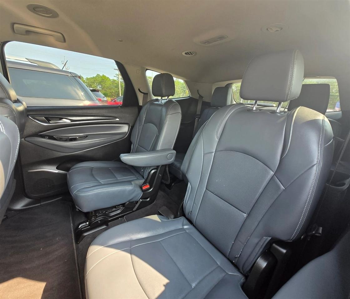 Buick Enclave Essence FWD 2020
