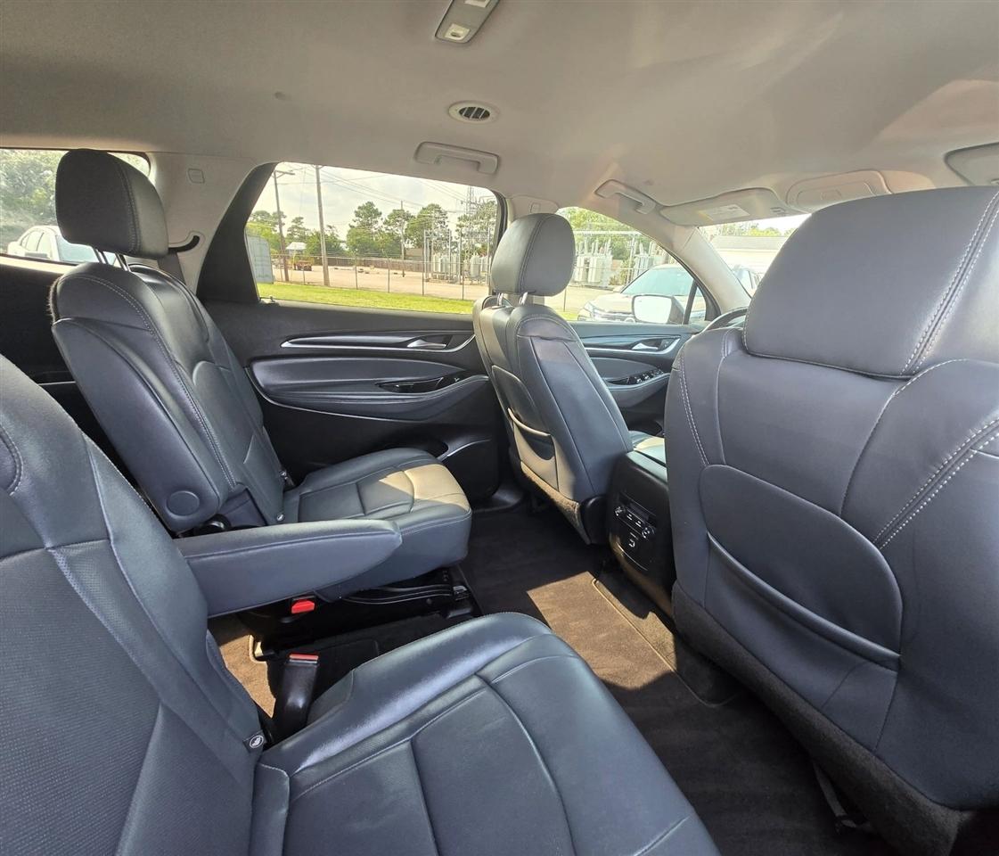 Buick Enclave Essence FWD 2020