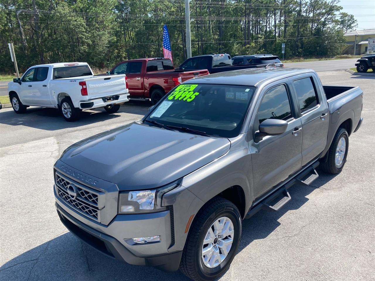 Nissan Frontier SV Crew Cab 4WD 2022