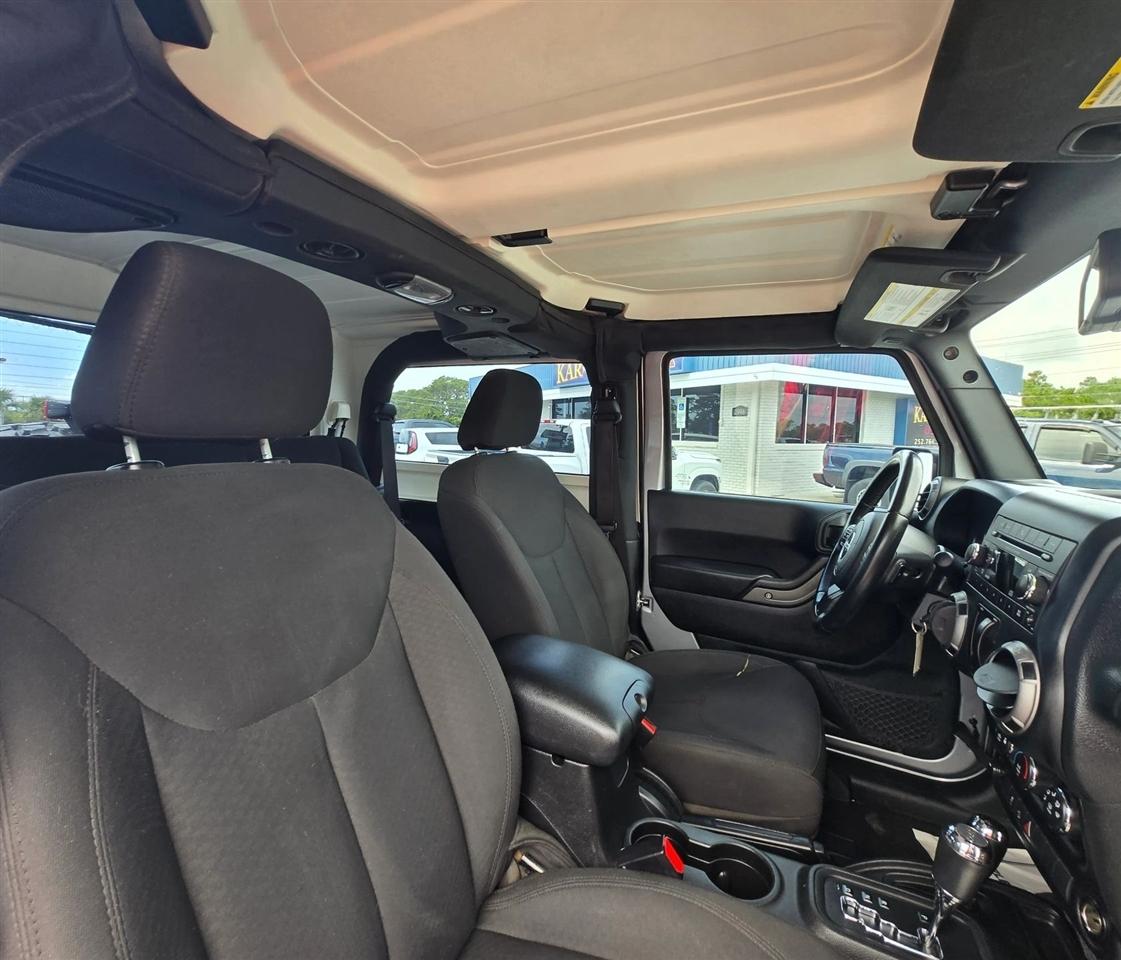 Jeep Wrangler Sport 4WD 2016