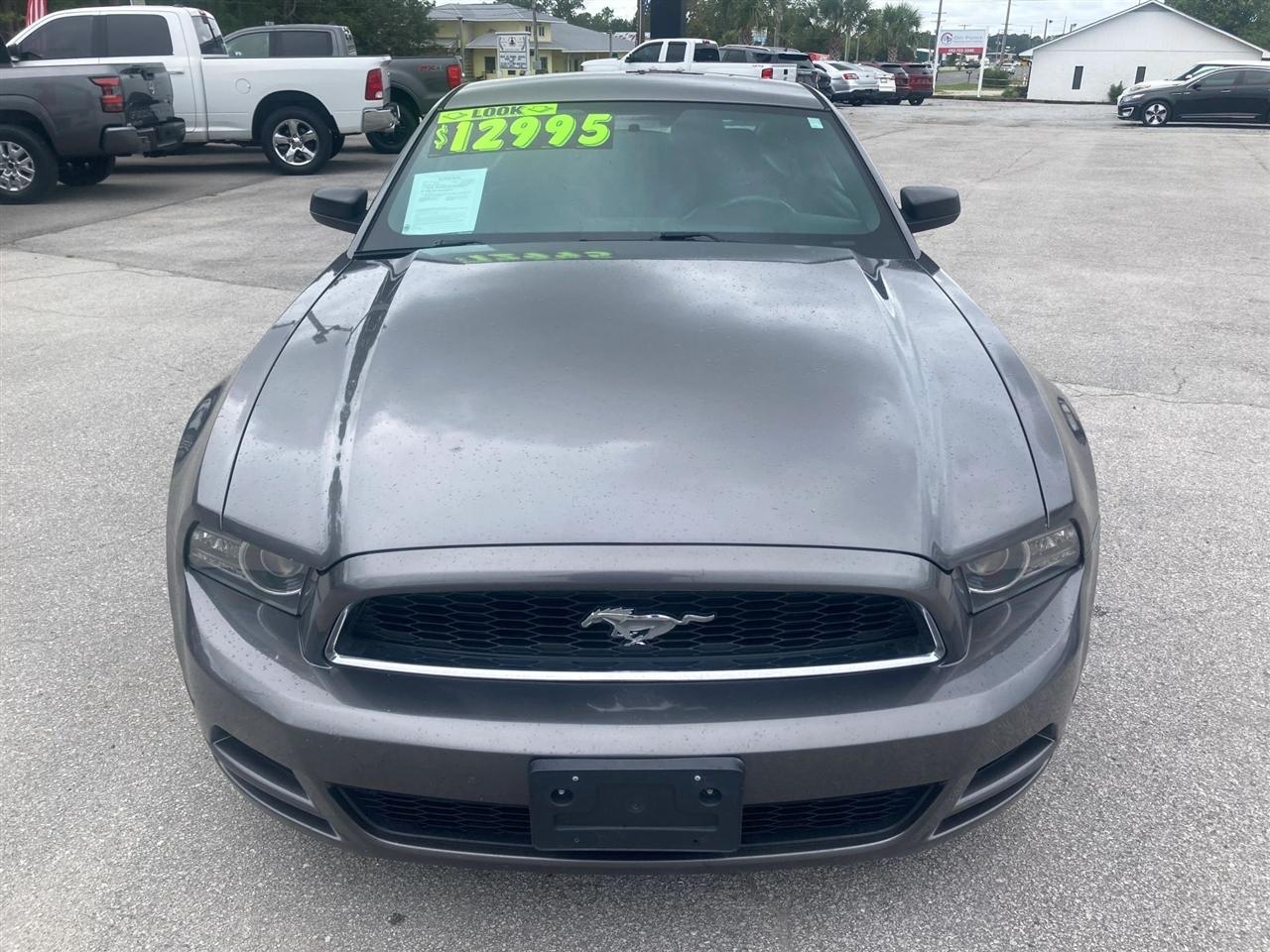 Ford Mustang V6 Coupe 2014