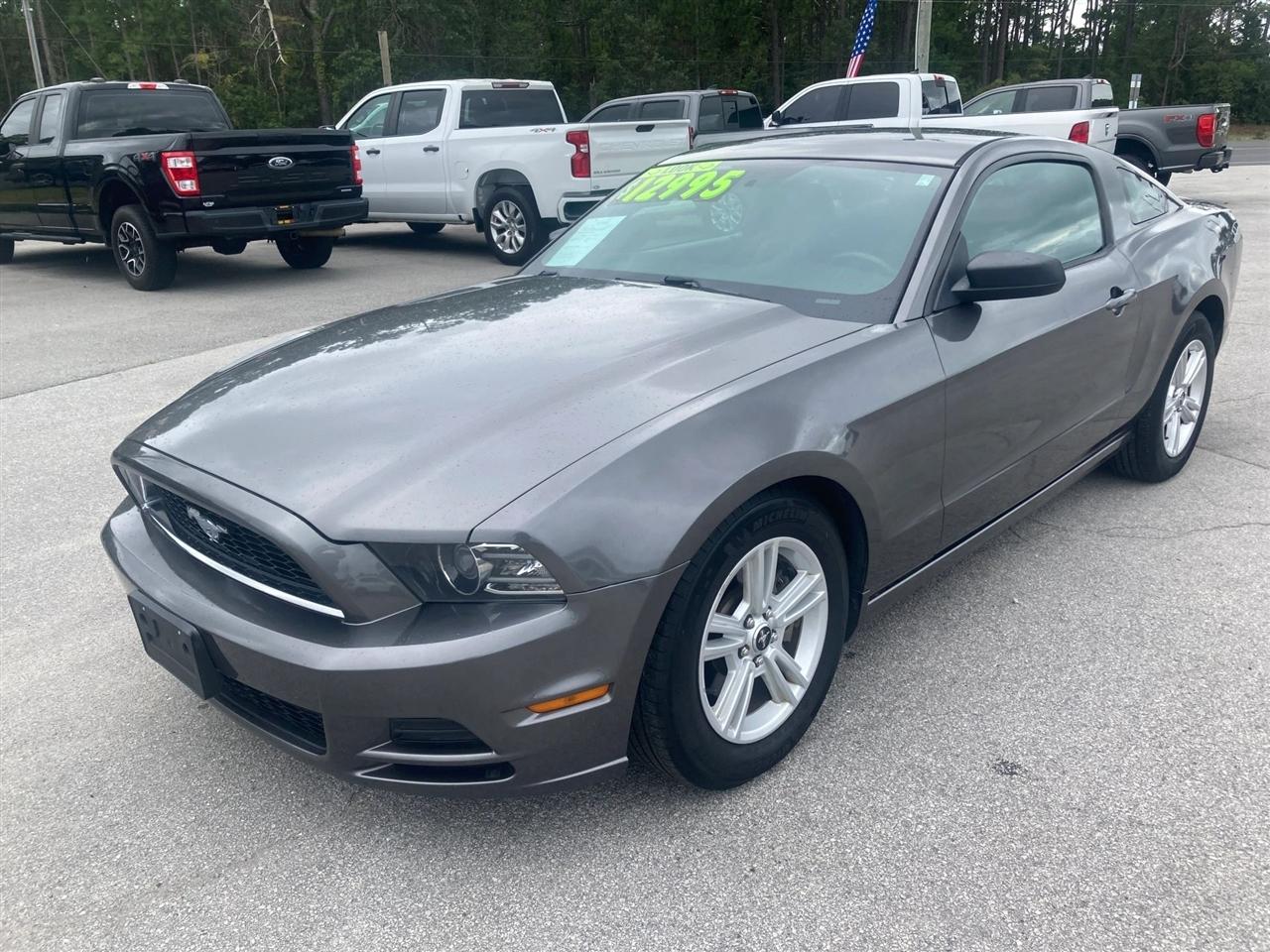Ford Mustang V6 Coupe 2014