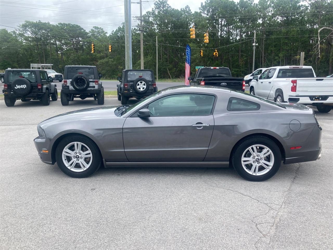 Ford Mustang V6 Coupe 2014