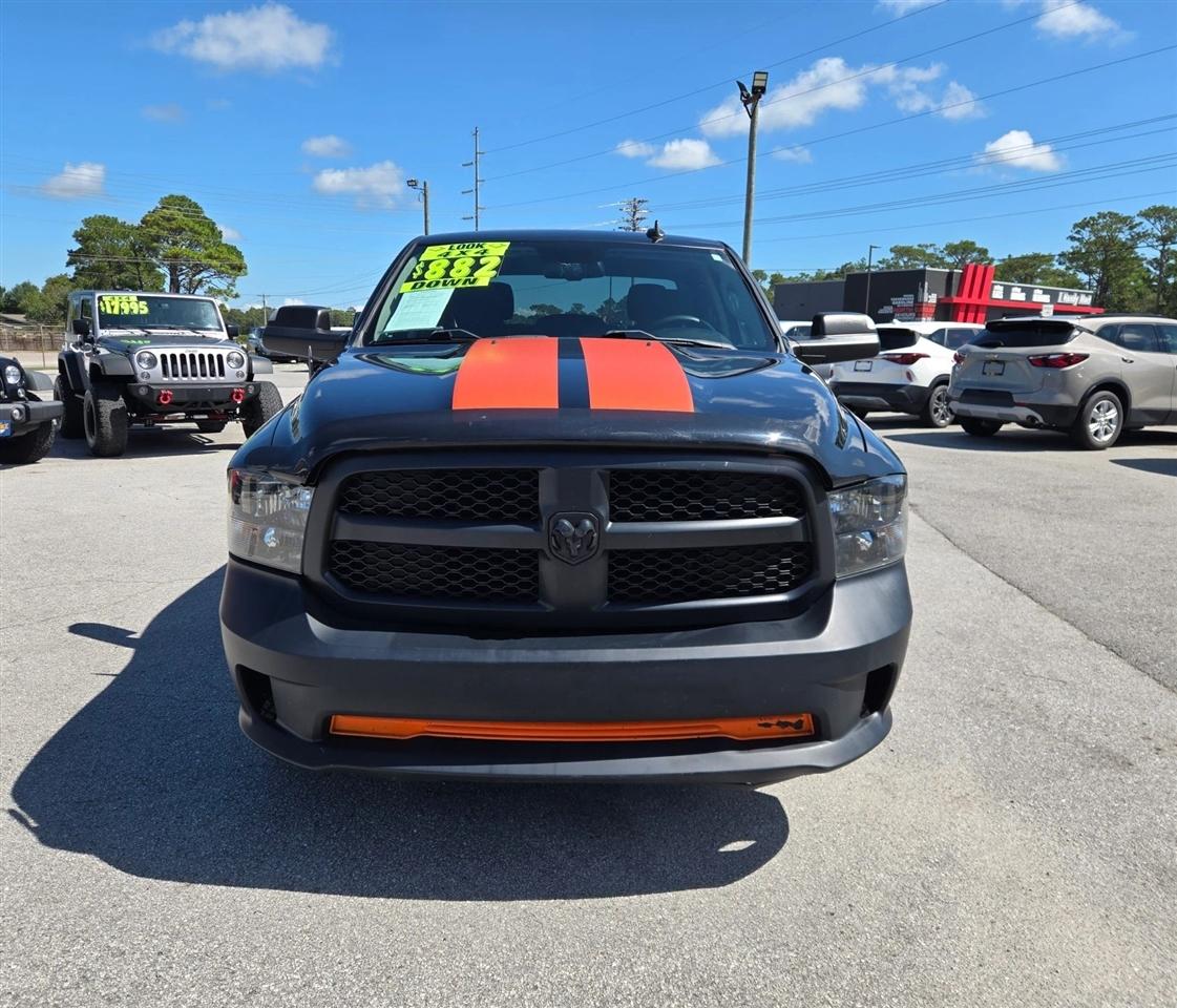 RAM 1500 Classic Tradesman Crew Cab SWB 4WD 2022