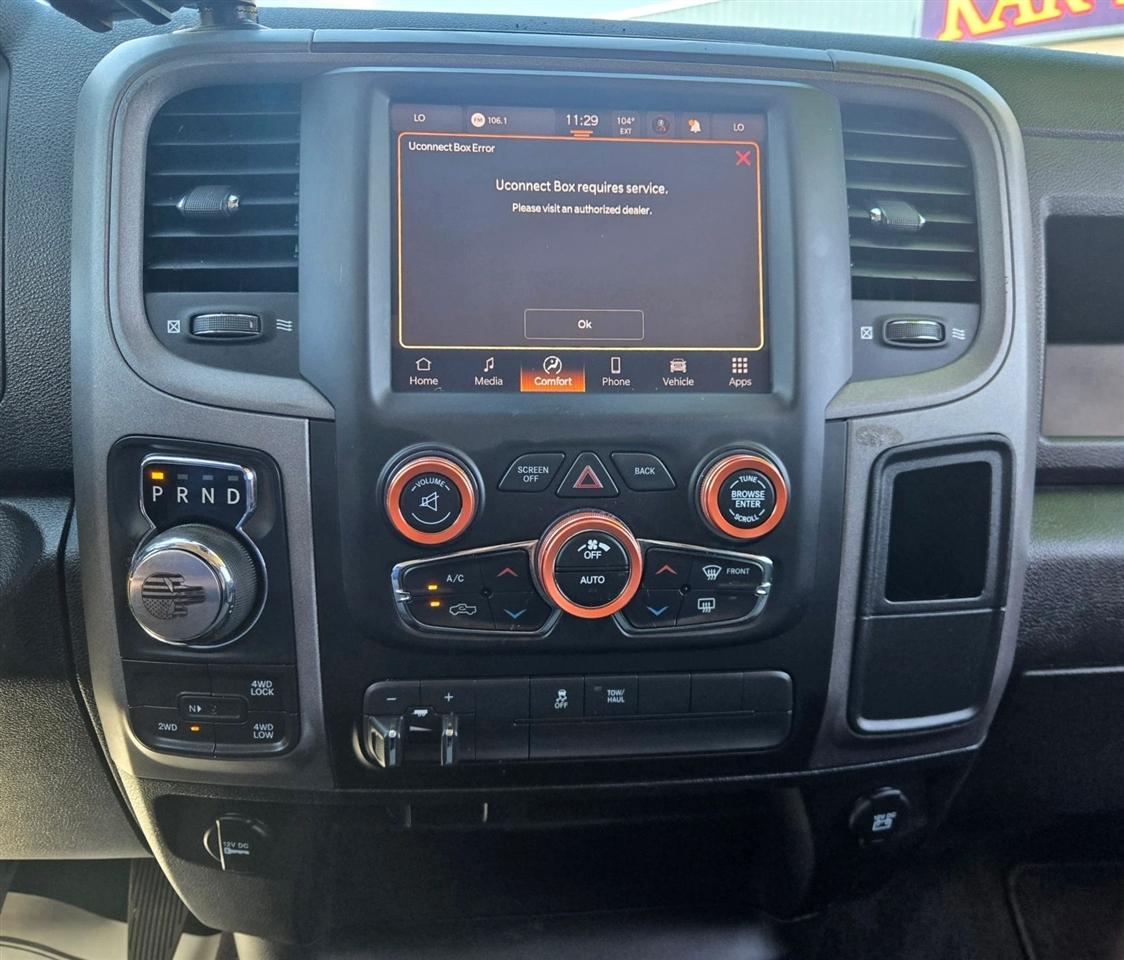 RAM 1500 Classic Tradesman Crew Cab SWB 4WD 2022