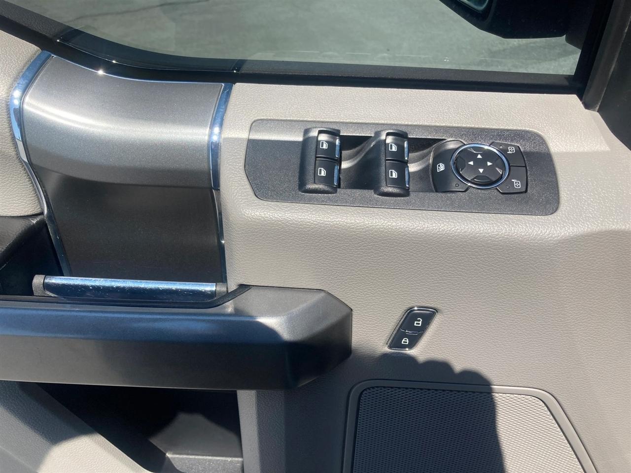 Ford F-150 XLT SuperCrew 5.5-ft. Bed 4WD 2016