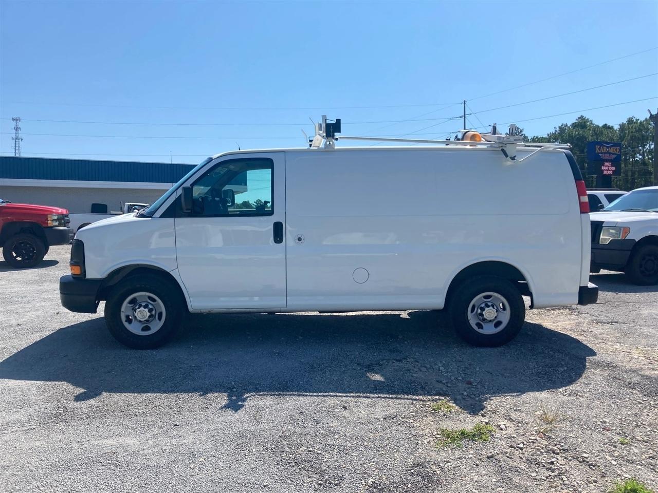 Chevrolet Express 2500 Cargo 2011