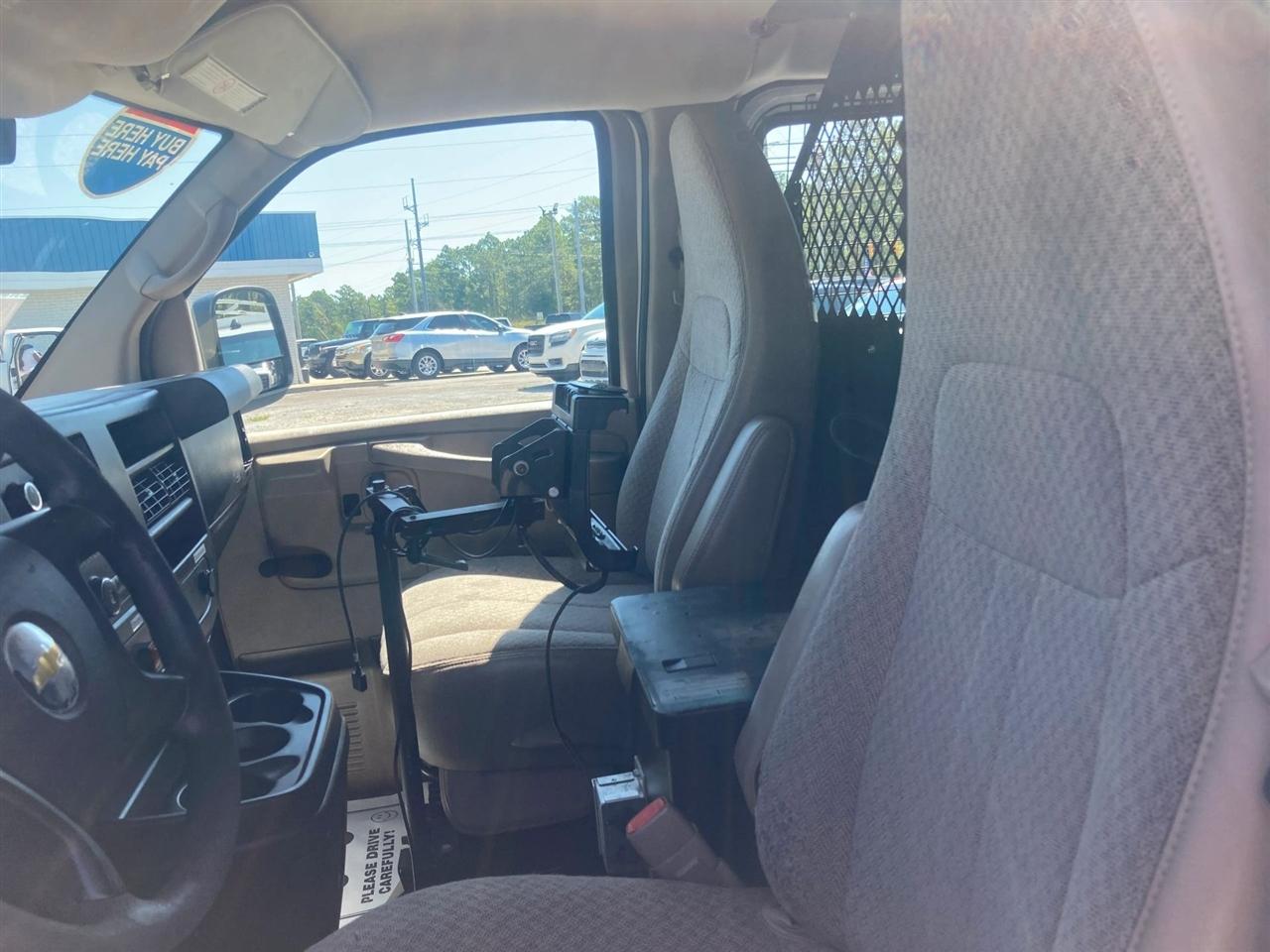 Chevrolet Express 2500 Cargo 2011