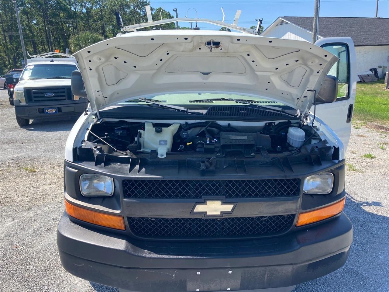 Chevrolet Express 2500 Cargo 2011