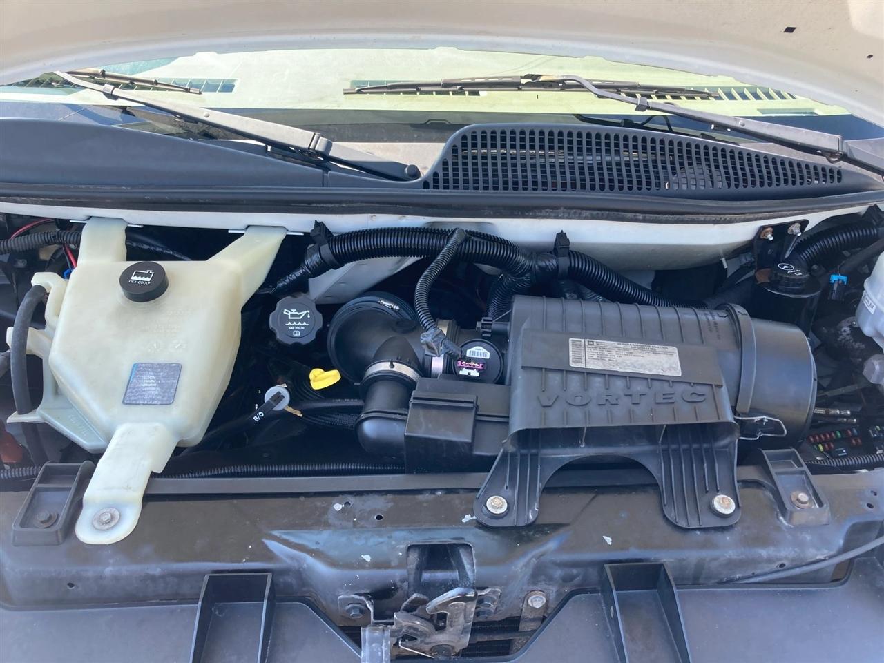 Chevrolet Express 2500 Cargo 2011