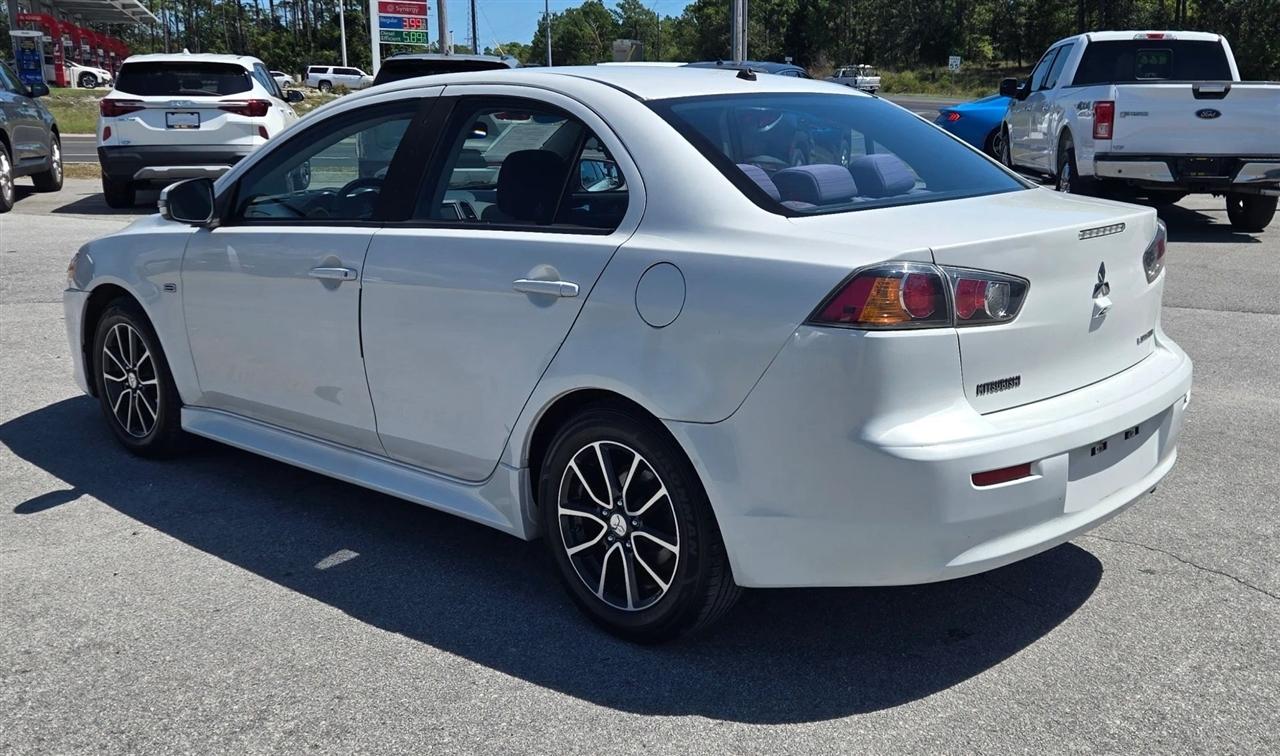 Mitsubishi Lancer ES 5M 2017