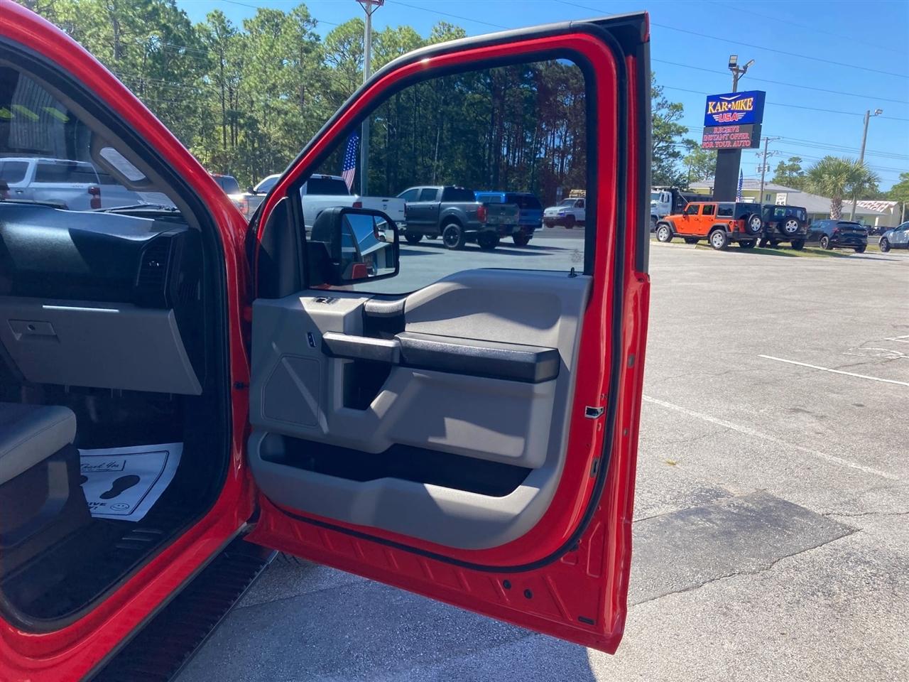 Ford F-150 XL SuperCrew 5.5-ft. Bed 4WD 2018