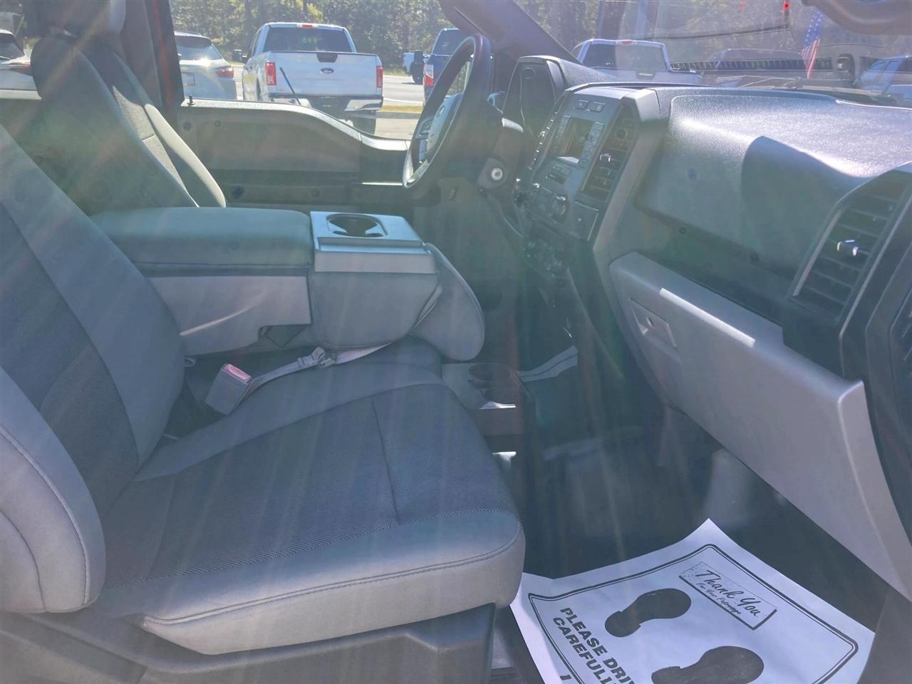 Ford F-150 XL SuperCrew 5.5-ft. Bed 4WD 2018