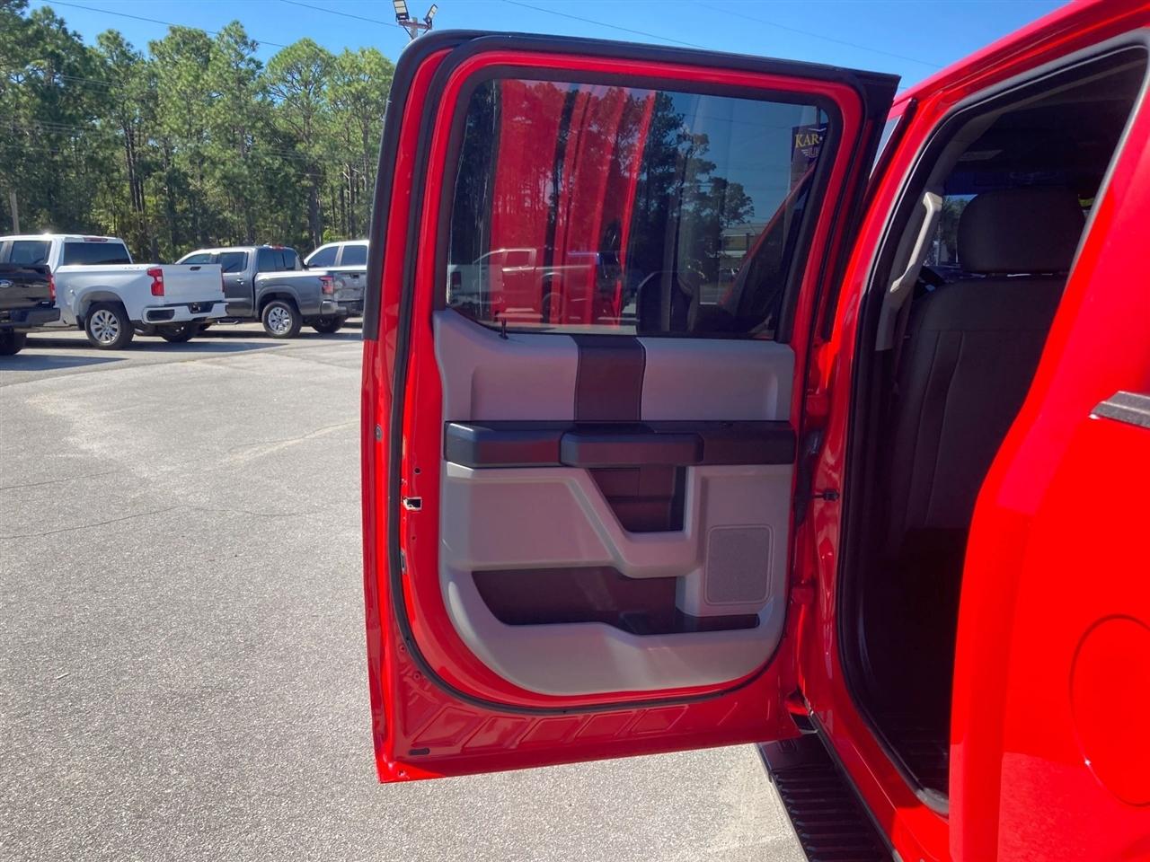 Ford F-150 XL SuperCrew 5.5-ft. Bed 4WD 2018